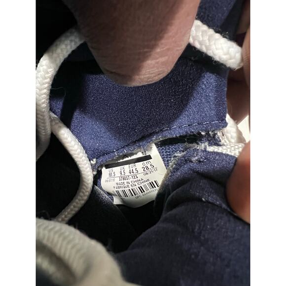 Nike Air Jordan 11 Retro Win Like 82 White Navy UNC Men’s Size 10.5 378037-123 main image 9